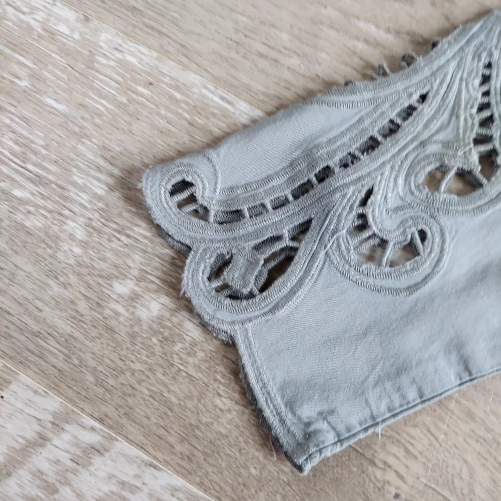 Blush Noir Lace-up Top - Picture 9 of 15